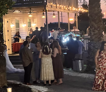 find the best outdoor wedding in Redlands, Ca 92374